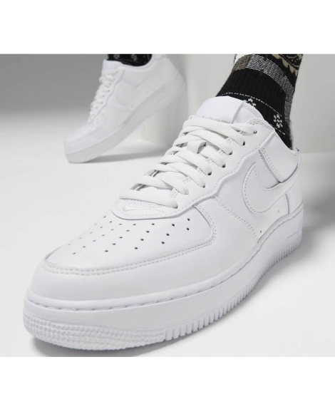 Стильные кроссовки Nike Air Force 1 '07 40 (7 US) 25,5 см Белый 1159819232