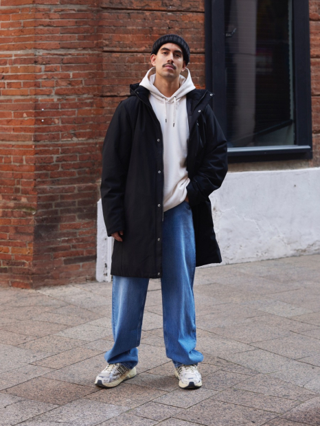 Мужская теплая куртка UNIQLO с капюшоном 1159834050 (Черный 3XL)