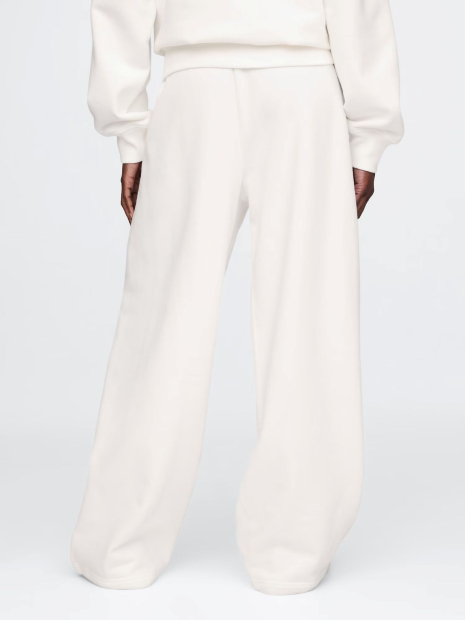 Спортивные штаны Gap Mickey Mouse флис 1159833195 (Молочный L)
