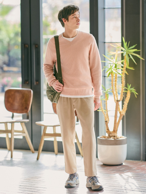В'язаний светр UNIQLO 1159834318 (рожевий XL)