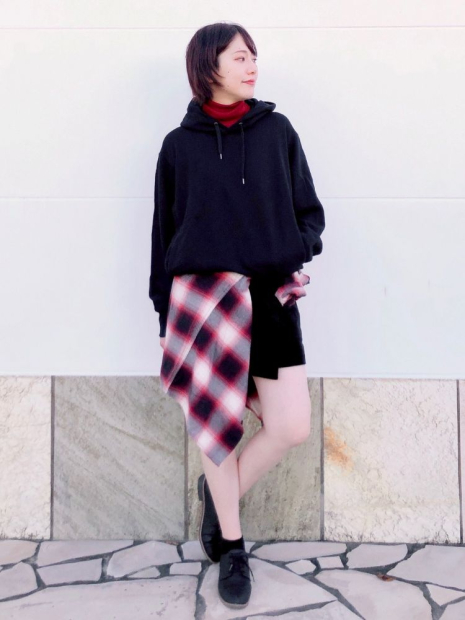 Стильное худи с капюшоном UNIQLO 1159832510 (Черный 3XL)