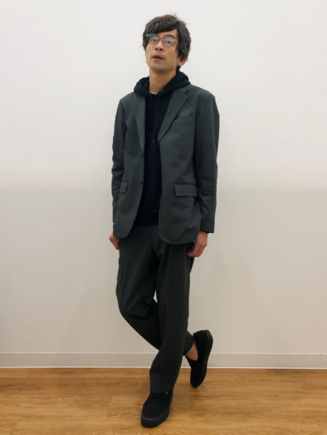 Стильное худи с капюшоном UNIQLO 1159832510 (Черный 3XL)