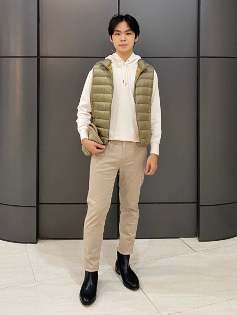 Стильный жилет на пуху Uniqlo 1159833494 (Коричневый L)
