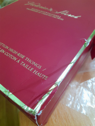 Святковий адвент-календар Victoria's Secret з трусиками тонг 12 шт 1159857338 (Різні кольори XL)