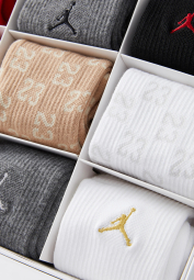 Набір шкарпеток Nike and Jordan у подарунковій коробці 1159842467 (Різні кольори 37,5-40)
