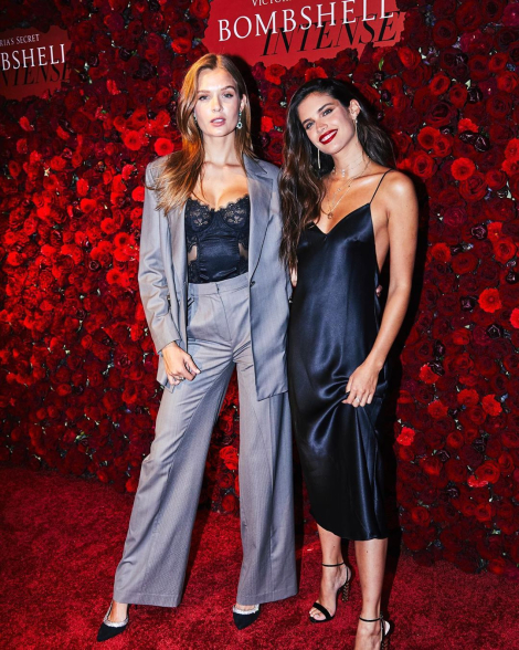 Женский мист Bombshell Intense от Victorias Secret 1159846566 (Красный 75 ml)