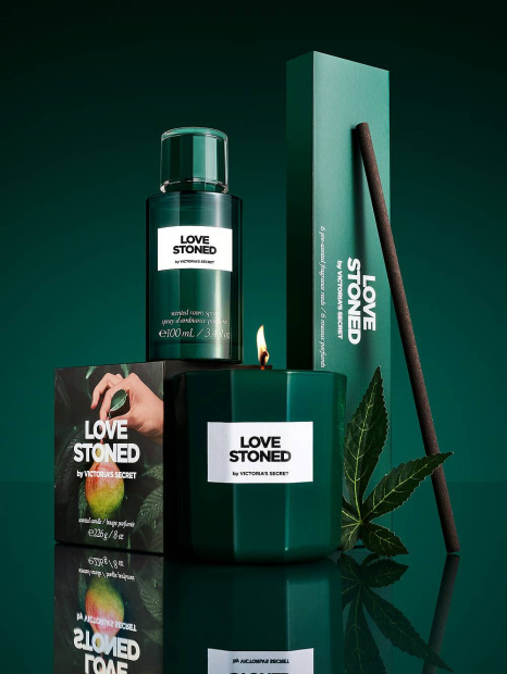 Ароматизированный спрей для помещений Love Stone Victoria's Secret 1159864229 (Зеленый 100 ml)