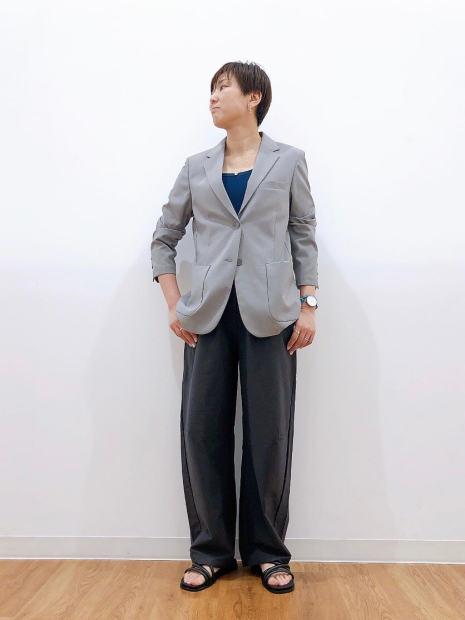 Классический пиджак UNIQLO с технологией AirSense 1159839993 (Серый M)