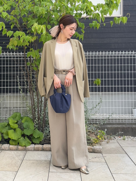 Ультраеластичний піджак UNIQLO 1159839863 (Бежевий L)