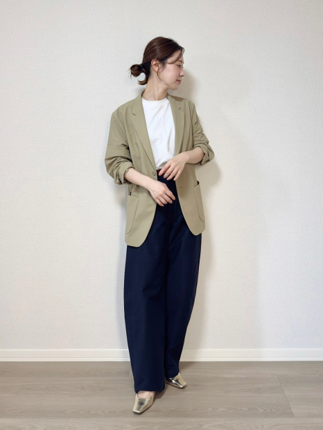 Ультраеластичний піджак UNIQLO 1159839863 (Бежевий L)