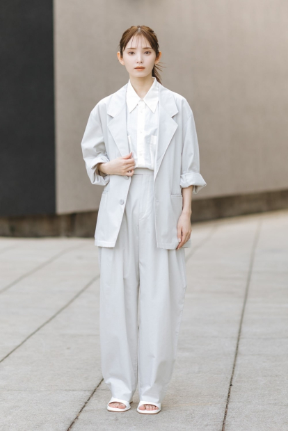 Легкий пиджак UNIQLO 1159839910 (Серый XS)