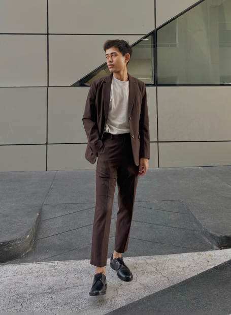 Классический пиджак UNIQLO на пуговицах 1159847178 (Коричневый XXL)