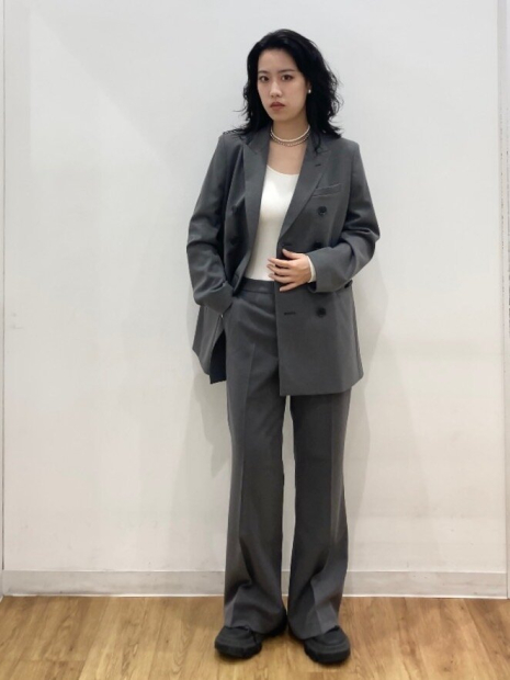 Двубортный приталенный пиджак UNIQLO на пуговицах 1159862175 (Серый M)