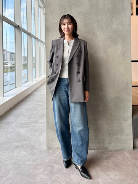 Двубортный приталенный пиджак UNIQLO на пуговицах 1159862175 (Серый M)