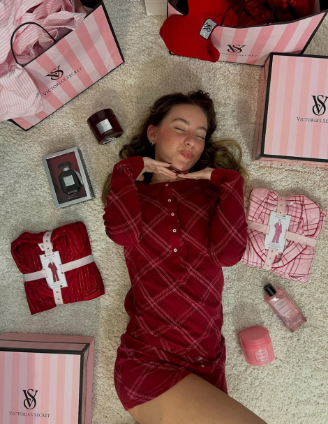 Домашній комплект Victoria's Secret кофта та шорти 1159856320 (Червоний XXL)