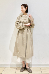 Женский длинный плащ UNIQLO 1161243487 (Бежевый M)