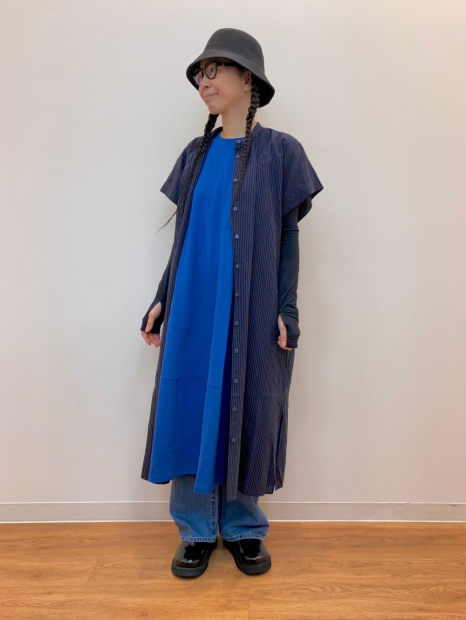Свободное платье из льняной смеси UNIQLO в полоску 1159842873 (Синий M)