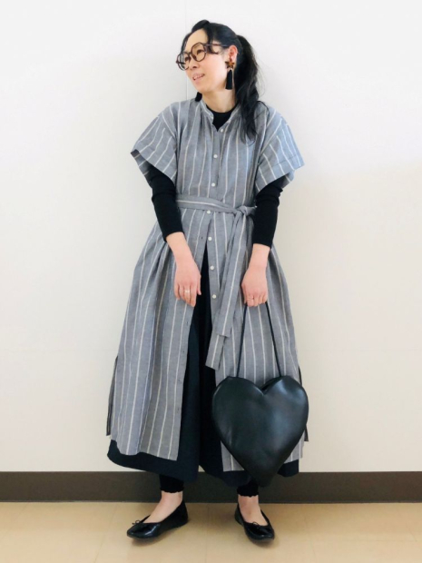 Женское платье-рубашка UNIQLO с поясом 1159843365 (Серый S)