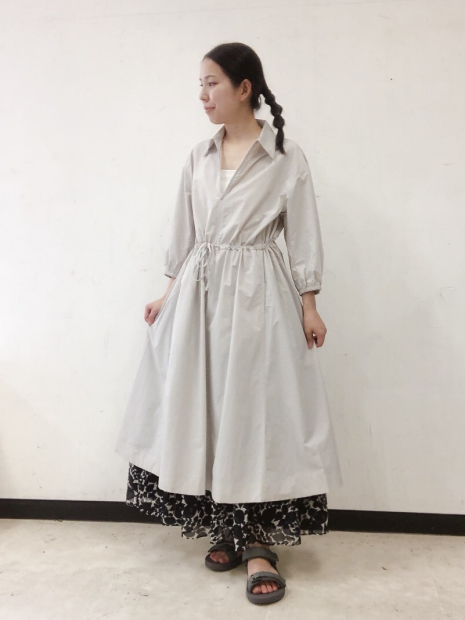 Женское платье Uniqlo 1159849572 (Серый M)