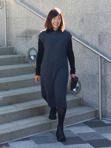 Вовняна сукня Uniqlo без рукавів 1159857890 (Синій S)