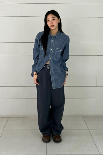 Легкая рубашка на пуговицах UNIQLO из ткани шамбре 1159906037 (Синий M)