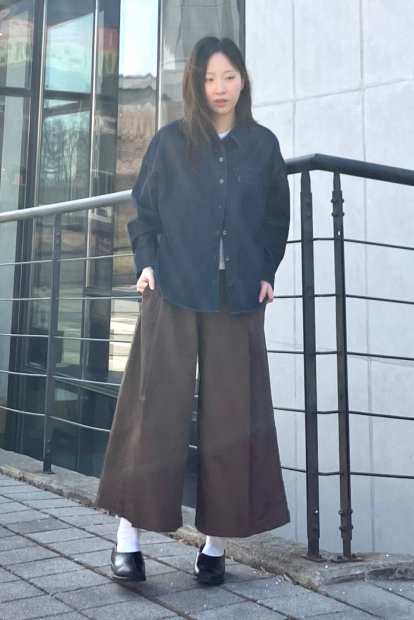 Джинсовая рубашка UNIQLO свободного кроя 1159862316 (Синий S)