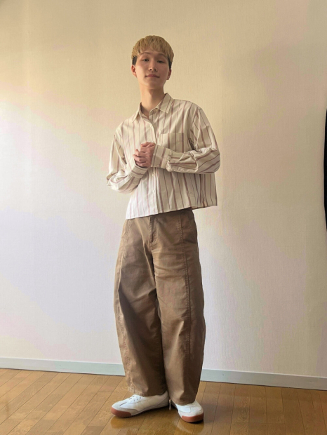 Укороченная рубашка свободного кроя JW Anderson Uniqlo в полоску 1159863184 (Бежевый XXL)