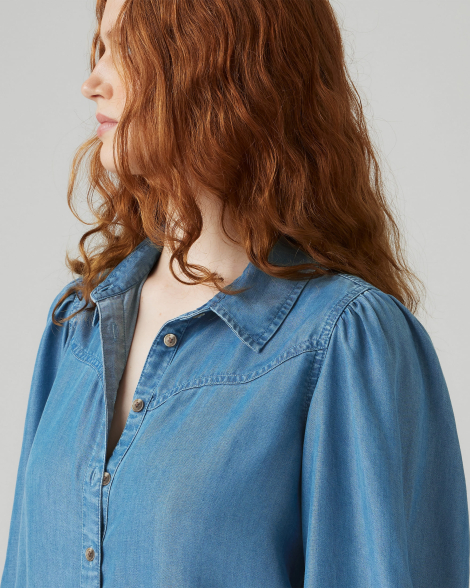 Женская джинсовая рубашка Levi's 1160455322 (Синий M)