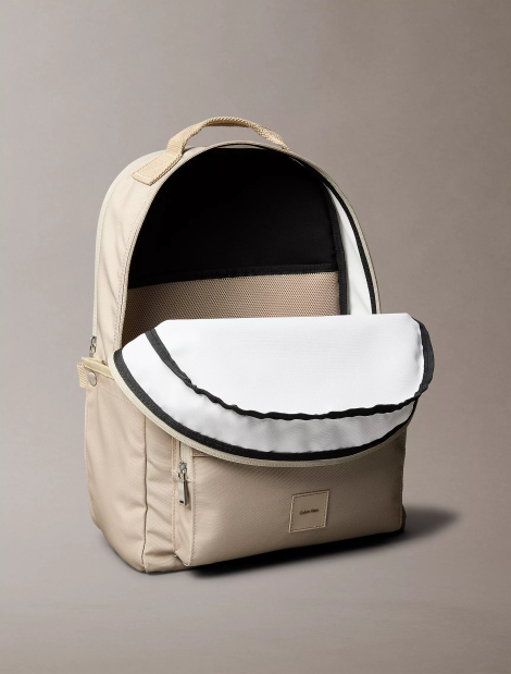 Місткий рюкзак Calvin Klein на блискавці 1159847544 (Бежевий One Size)