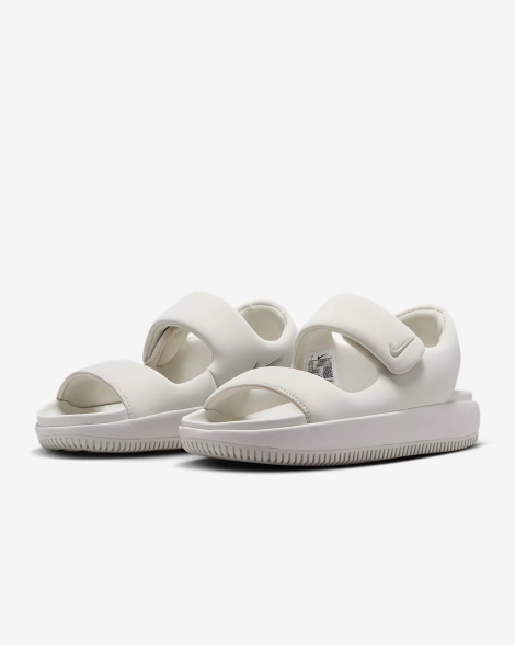 Женские сандалии Calm Strap Nike 38 (7 US) 24 см Молочный 1159841619