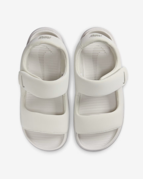 Женские сандалии Calm Strap Nike 38 (7 US) 24 см Молочный 1159841619