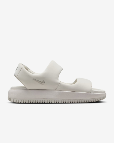 Женские сандалии Calm Strap Nike 38 (7 US) 24 см Молочный 1159841619
