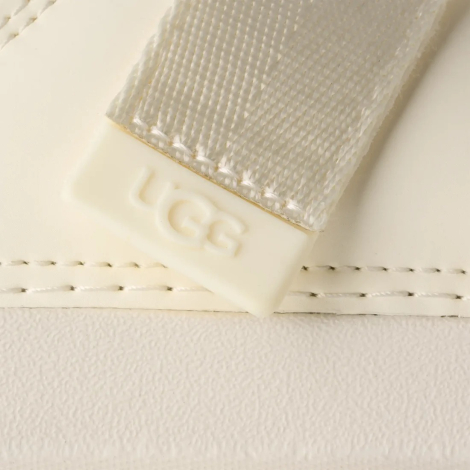 Женские сандалии Goldenglow UGG на платформе 40 (9 US) 26 см Молочный 1159845697