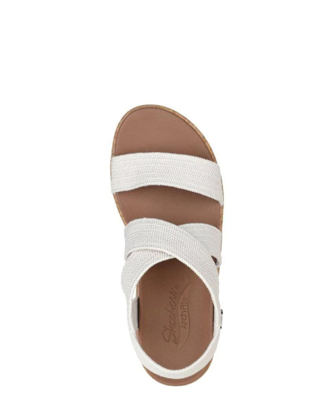 Женские сандалии Skechers 38 (8 US) 25,3 см Молочный 1159853325