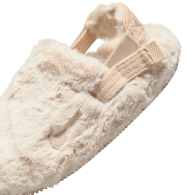 Жіночі хутряні сандалії Calm Mule SE Nike 36,5 (6 US) 23 см Бежевий 1159849682