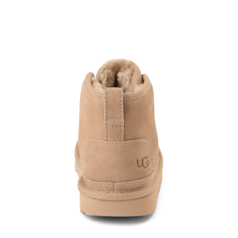 Детские замшевые ботинки Neumel II Chukka UGG с экомехом 36 (4 US) 22,5 см Бежевый 1159841019