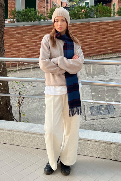 Вязаная шапка из пряжи Soufflé UNIQLO 1159856017 (Бежевый One size)