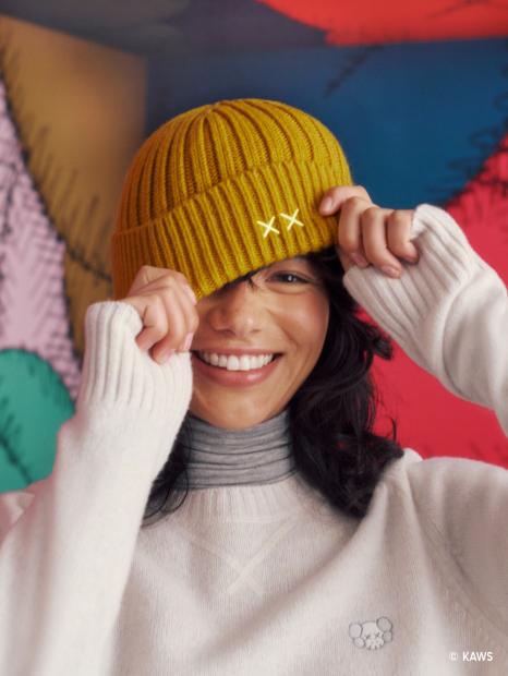 Вязаная шапка UNIQLO KAWS 1159856520 (Желтый One size)