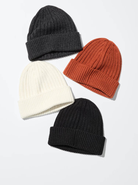 Вязаная шапка UNIQLO HEATTECH 1159864405 (Черный One size)