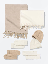 Вязаная шапка из пряжи Soufflé UNIQLO 1159856103 (Молочный One size)