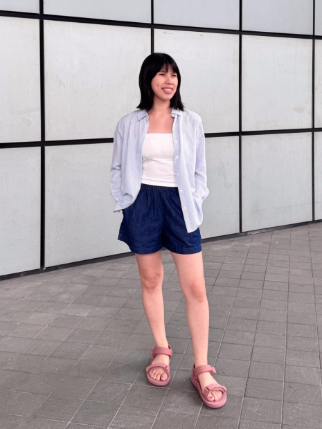 Женские джинсовые шорты UNIQLO с карманами 1159844525 (Синий S)