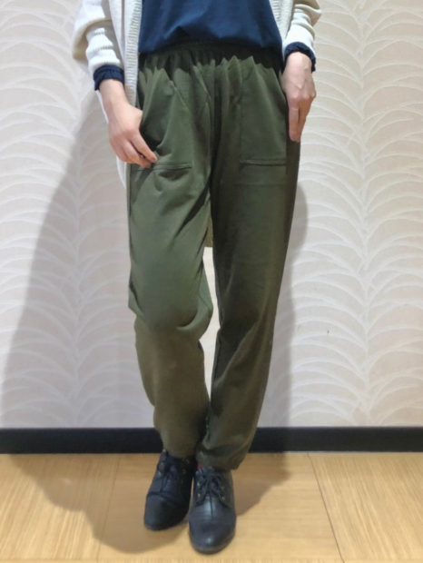 Дитячі штани UNIQLO джоггери 1159844073 (Зелений 135-145)