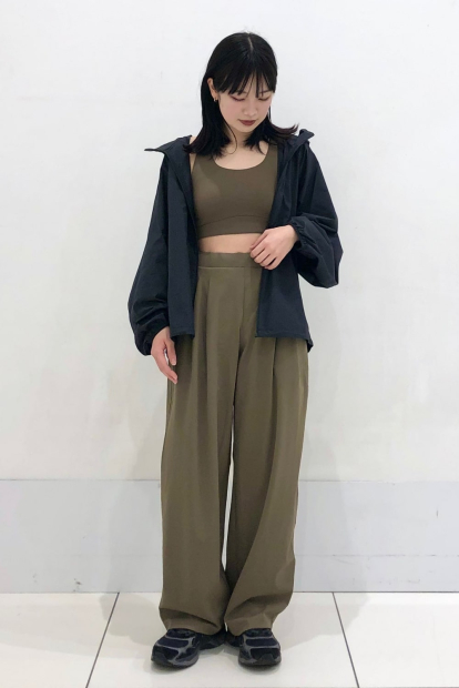 Ультраеластичні штани UNIQLO штани 1159840015 (Коричневий XS)
