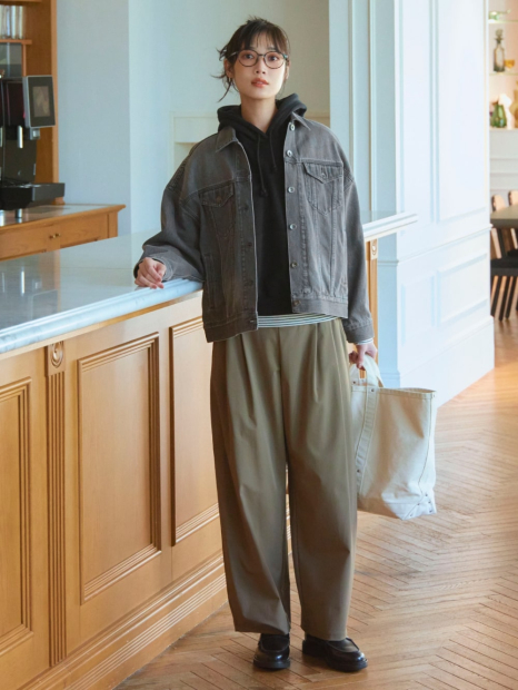 Ультраеластичні штани UNIQLO штани 1159840015 (Коричневий XS)