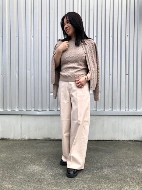 Широкие брюки UNIQLO чинос 1159842099 (Розовый XS)