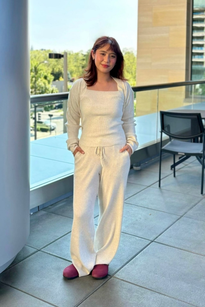 Женские трикотажные штаны UNIQLO в рубчик 1159842667 (Молочный XXL)