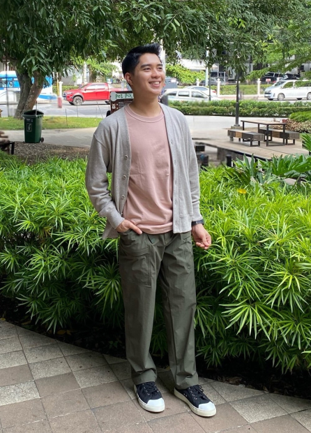 Штаны UNIQLO с карманами 1159851942 (Зеленый M)