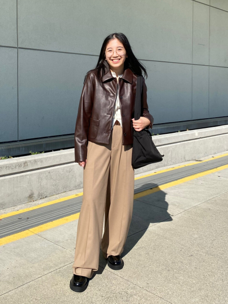 Класичні штани UNIQLO 1159858933 (Бежевий L)