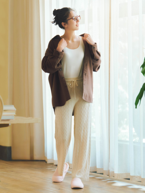 Женские трикотажные штаны UNIQLO 1159863018 (Молочный XXL)