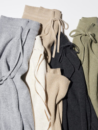 Женские трикотажные штаны UNIQLO в рубчик 1159842667 (Молочный XXL)